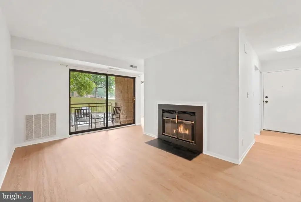 6003 Majors Ln #8 O20, COLUMBIA