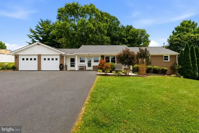 2515 Bird View Rd, Westminster