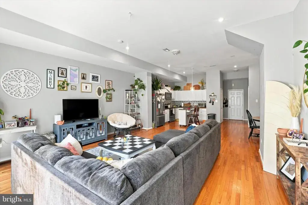444 Moyer St, PHILADELPHIA