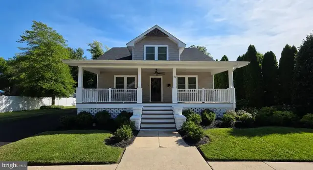 22 W Camden Wyoming Ave, Wyoming