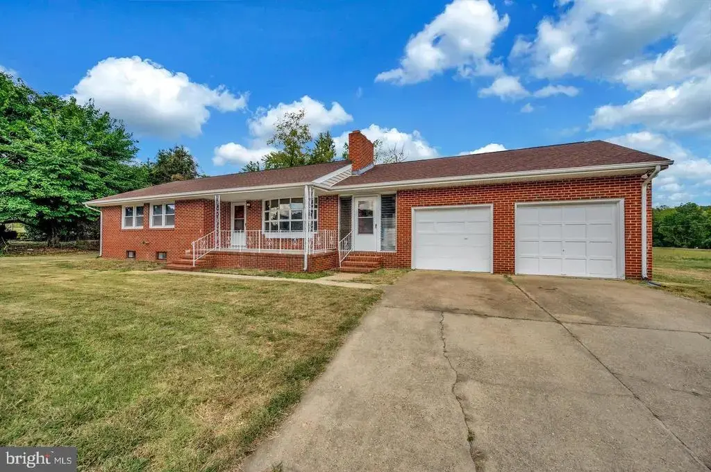 1008 Garrisonville Rd, STAFFORD