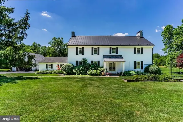 3 Katie Ln, Carlisle
