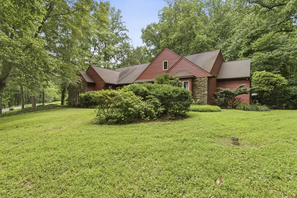 1109 Timber Trail Rd, TOWSON