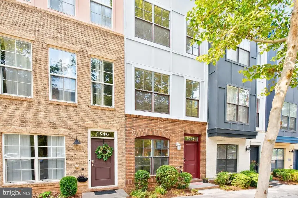 4548 Longfellow St, HYATTSVILLE