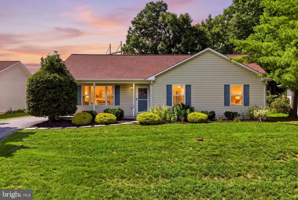 103 Elaine Drive, WINCHESTER