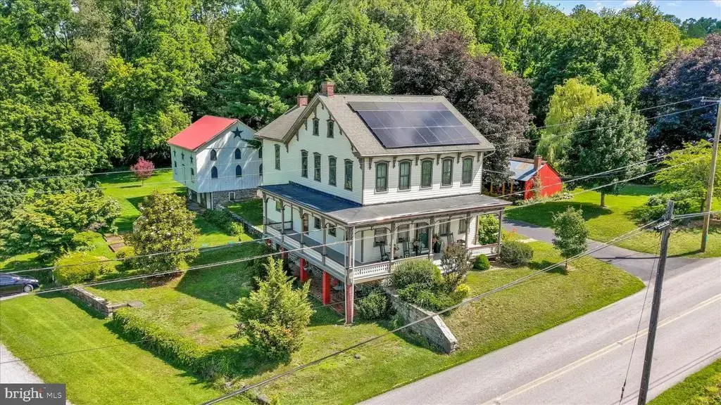 400 Baumgardner Rd, WILLOW STREET