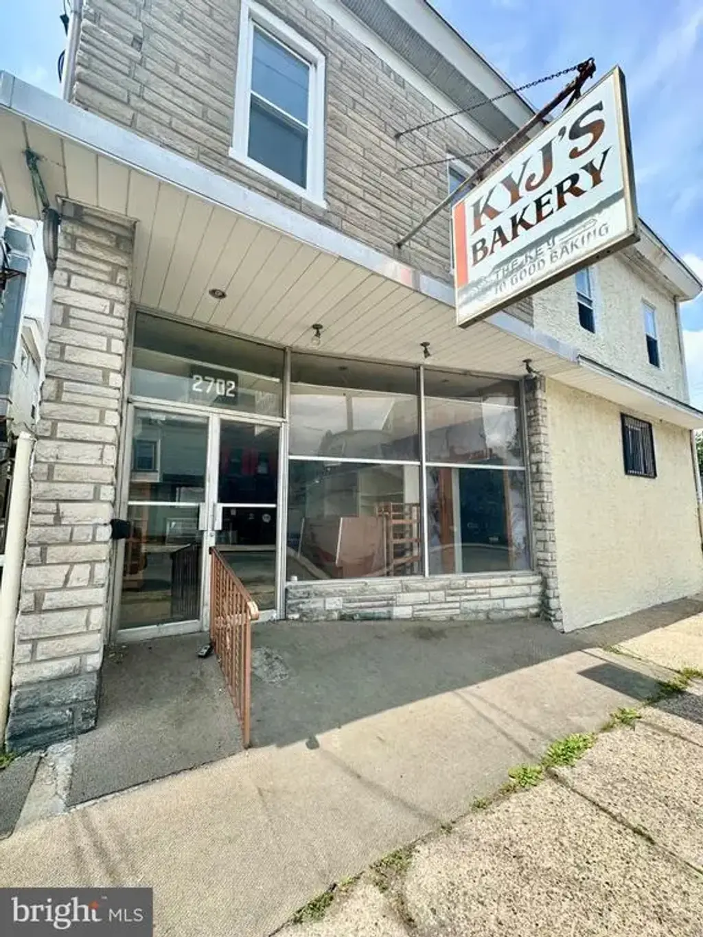 2700 - 2702 W 3rd St, CHESTER