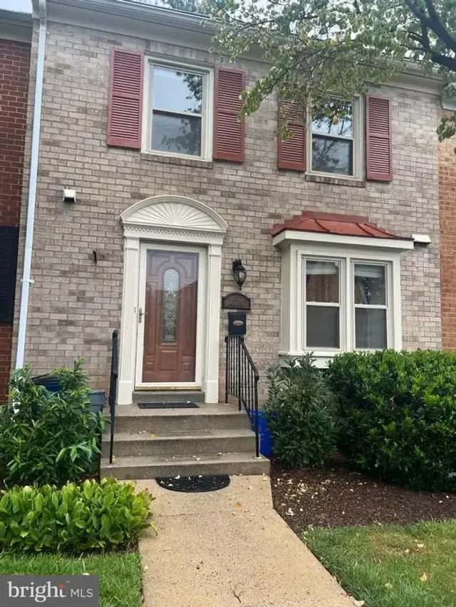 10218 Arizona Cir #16, Bethesda