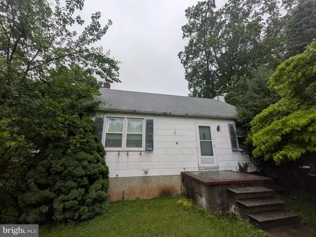 1302 Dorchester Ave, Baltimore