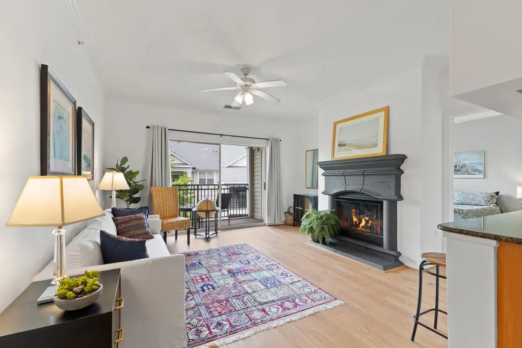 12949 Centre Park Cir #404, HERNDON