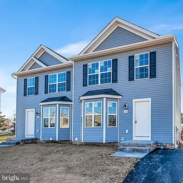 10 Skyview Cir, Hanover