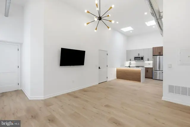 1232 Chancellor St #2c, Philadelphia