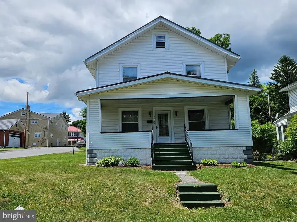 602 E Grant Ave, ALTOONA