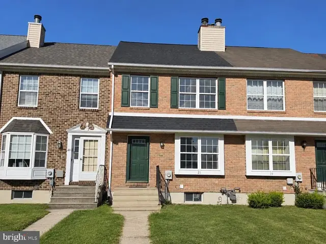 21 Marsh Creek Ln, Dover