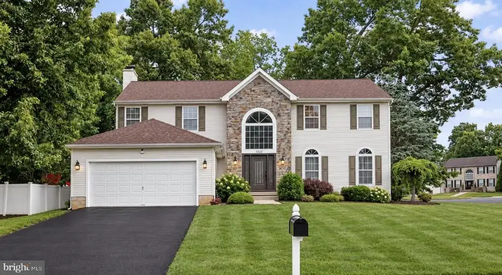 1052 Bonnie Blue Cir, WILLIAMSTOWN