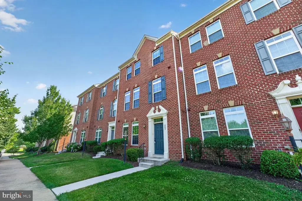 2293 Merseyside Dr, WOODBRIDGE