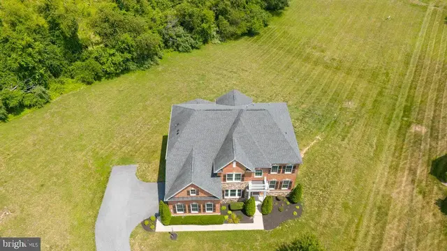 555 Parkland Rd, Eldersburg