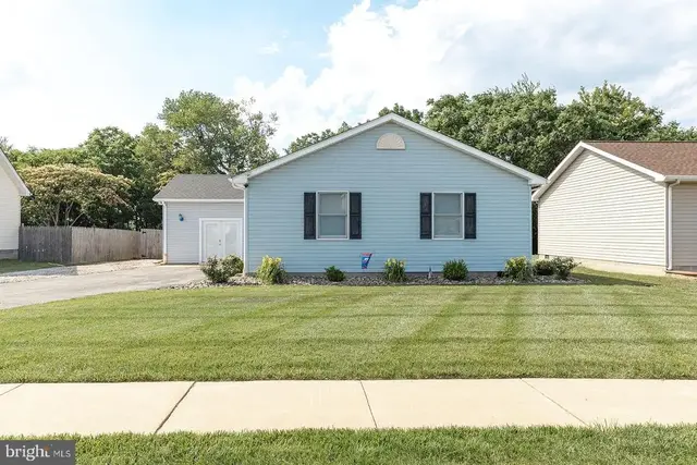 260 Rons Way, Smyrna