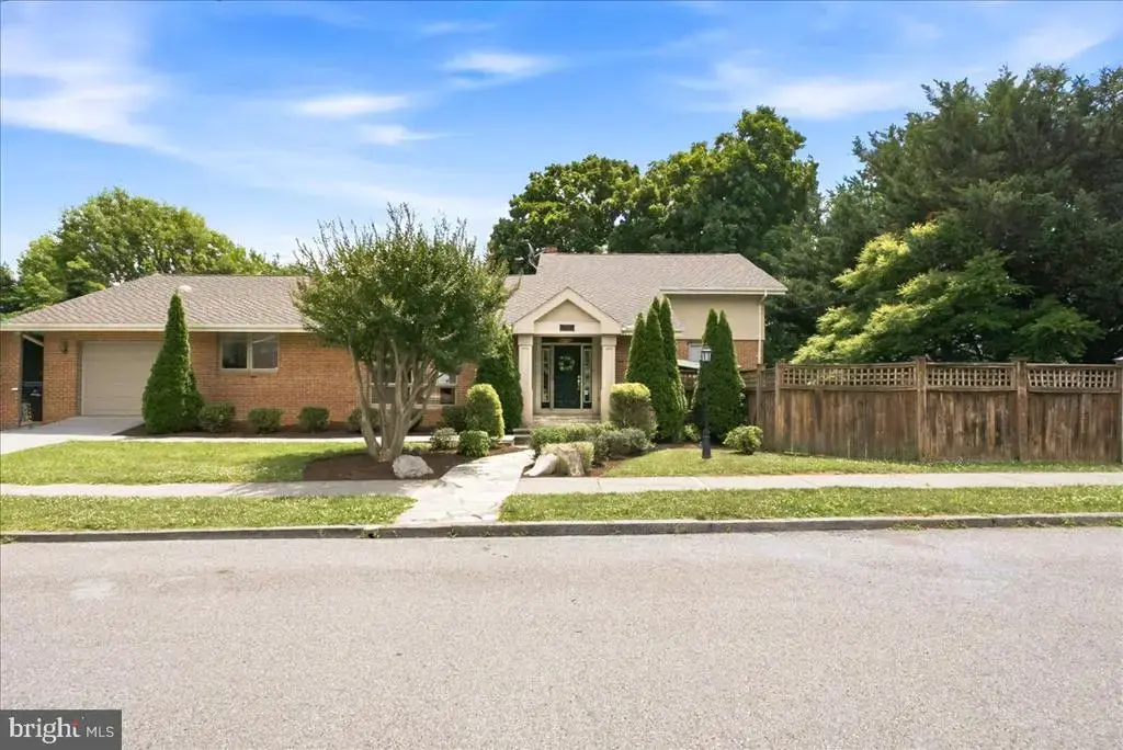 1202 Handley Ave, WINCHESTER