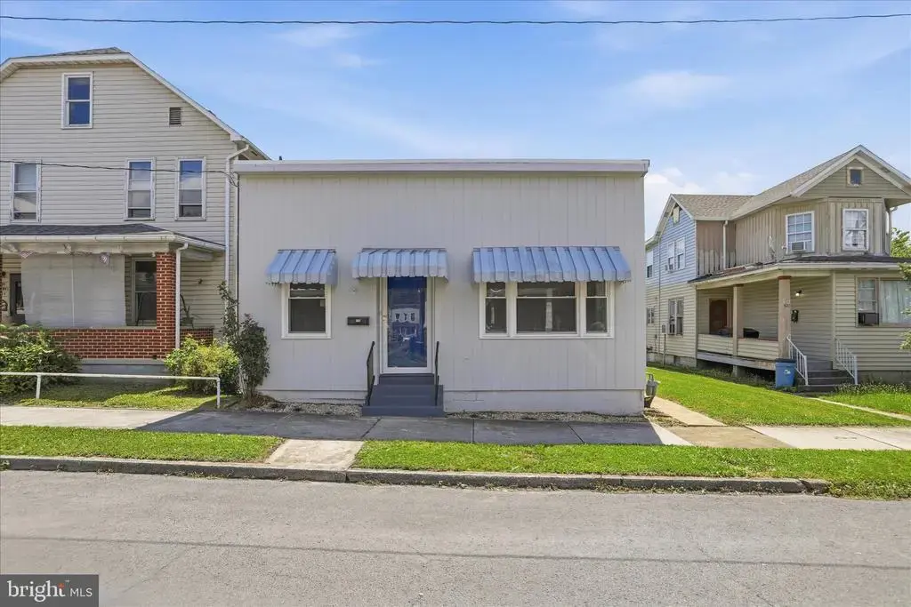 416 Race St, CUMBERLAND