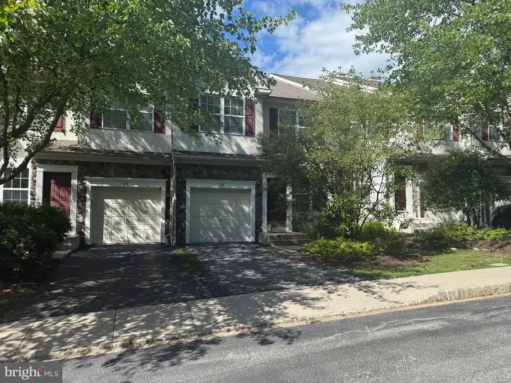 179 Mountain Dr, WEST CHESTER