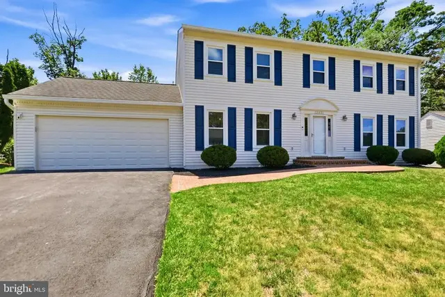 12531 Lieutenant Nichols Rd, Fairfax