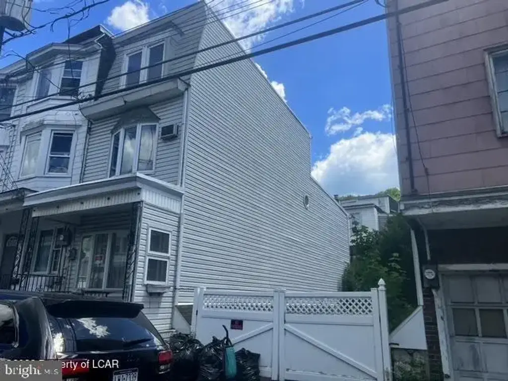 324 E Pine St, MAHANOY CITY