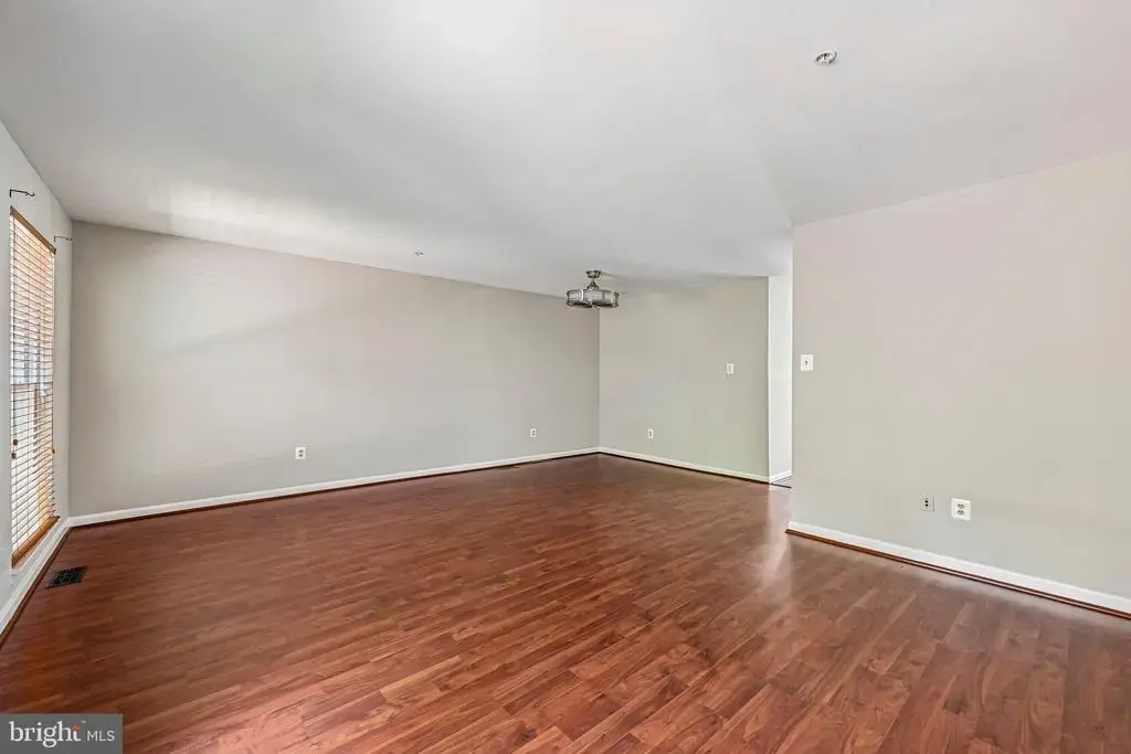 7845 Foxfarm Ln, GLEN BURNIE