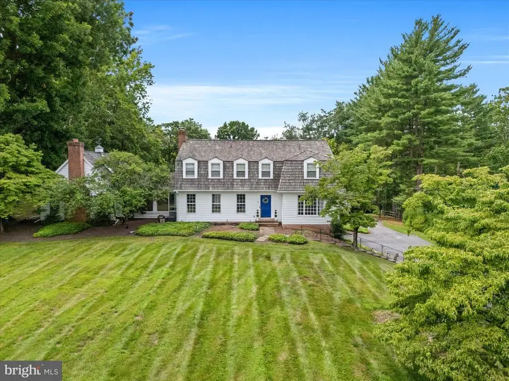 10812 Cripplegate Road, POTOMAC