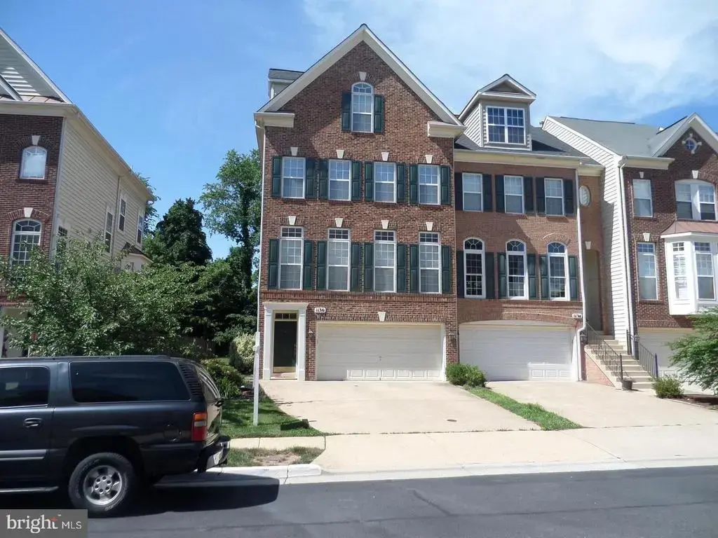 1136 Keokuk Ter Ne, LEESBURG