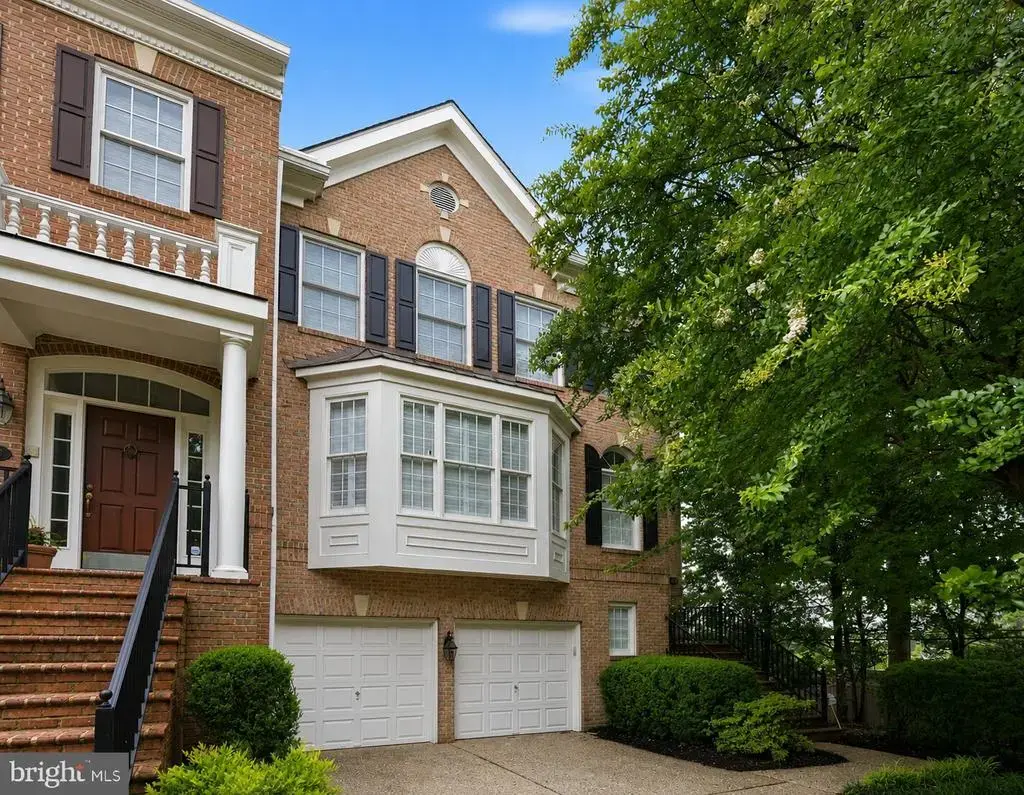 10108 Baldwin Ct, BETHESDA