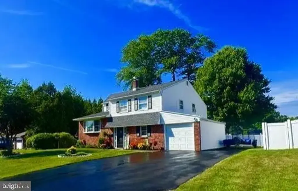 420 Hancock Rd, WARMINSTER