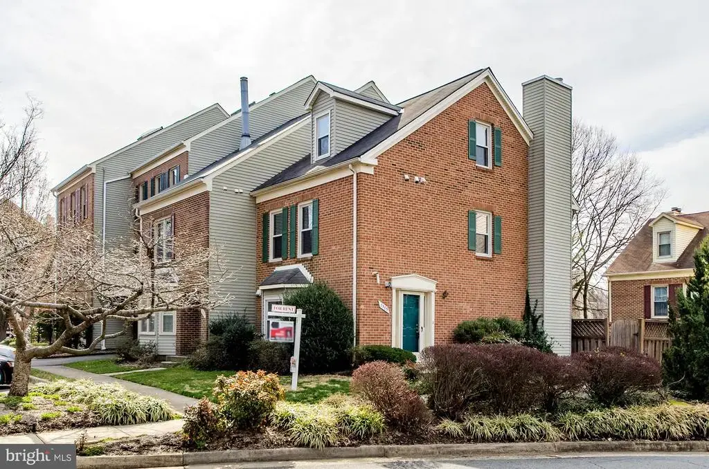 7589 Chrisland Cv, FALLS CHURCH
