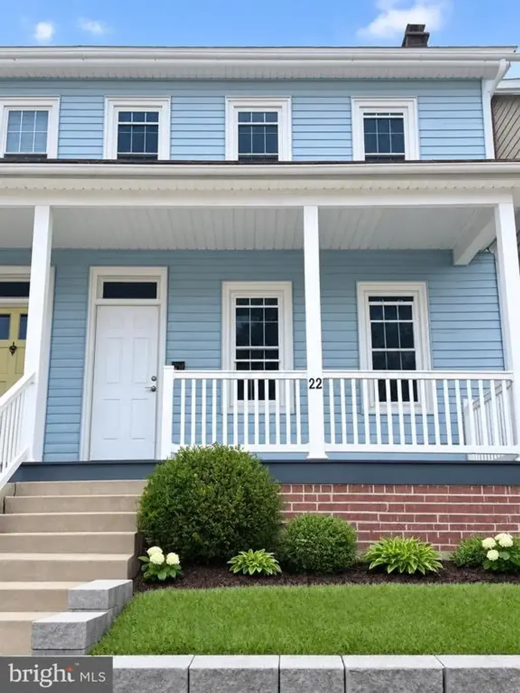 22 W Fulton St, EPHRATA