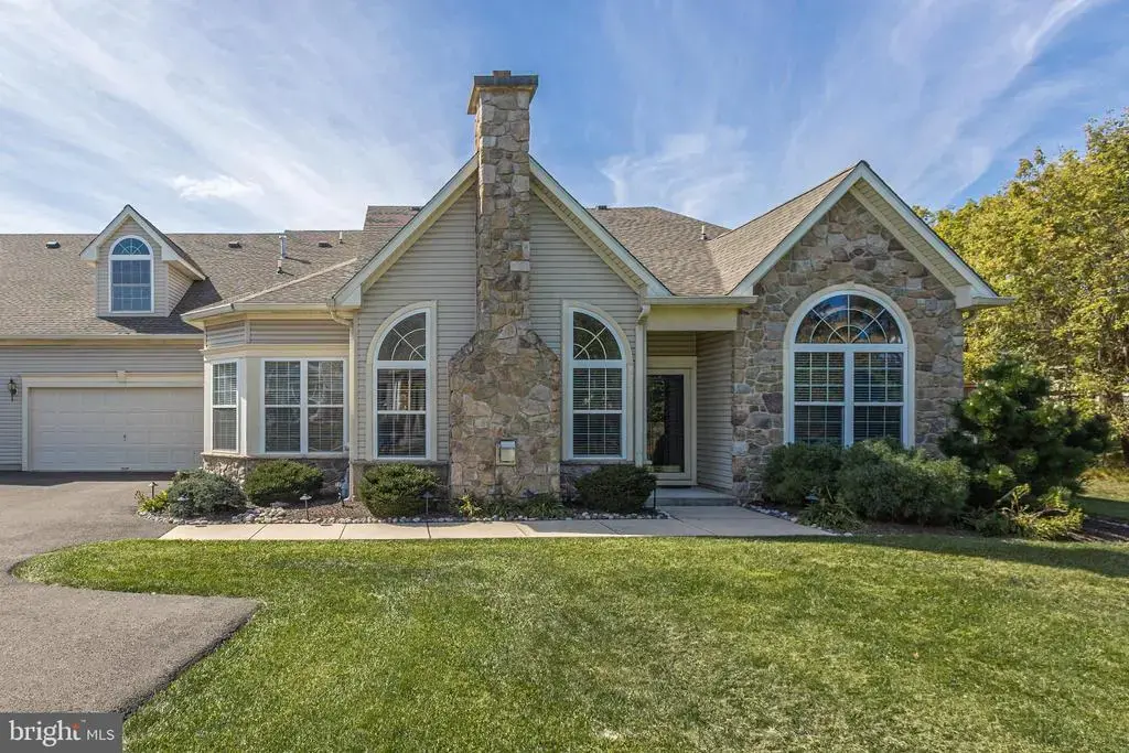 29 Shady Brook Dr, LANGHORNE