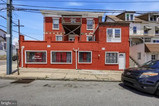 401 S Springfield Rd, Clifton Heights