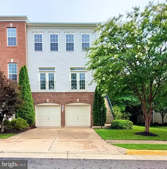 15925 Greymill Manor Dr, Haymarket