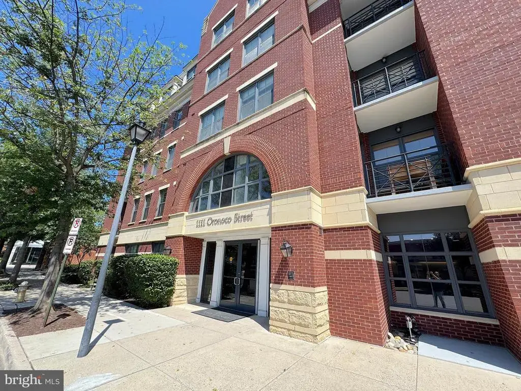 1111 Oronoco St #429, ALEXANDRIA