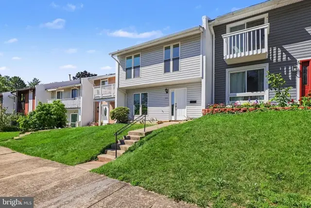 112 Richland Cir, Sterling