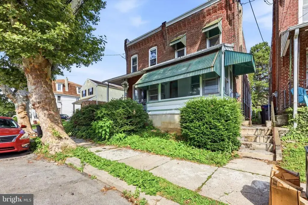 49 E Madison Ave, CLIFTON HEIGHTS
