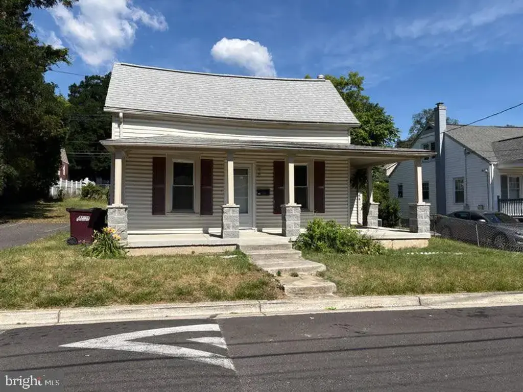725 Mentor Ave, CAPITOL HEIGHTS