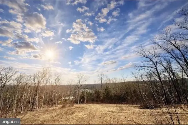 Messick Rd, Strasburg