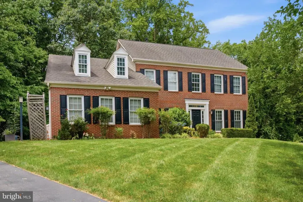 2002 Gresham Ln, DAVIDSONVILLE