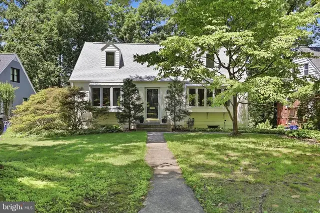 9612 Page Ave, Bethesda