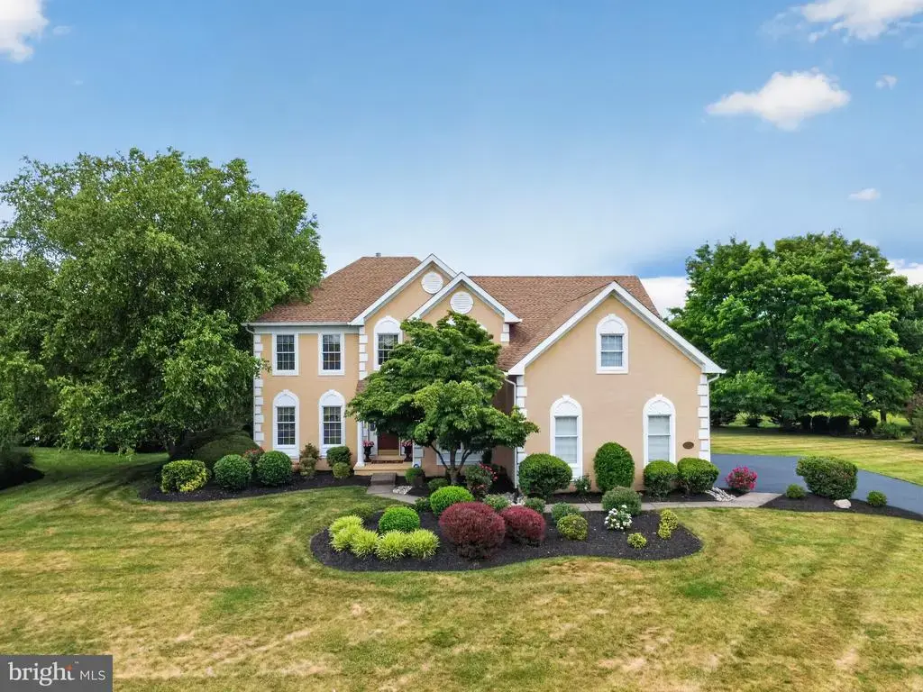 1490 Page Dr, YARDLEY