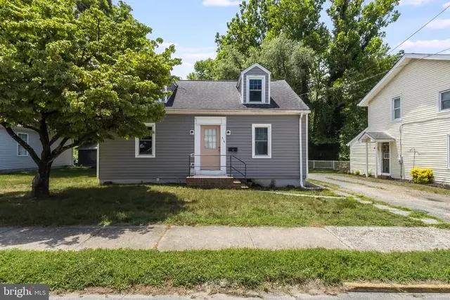 316 E 6th St, Laurel