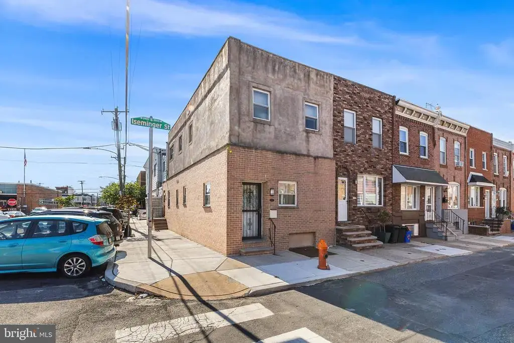 2520 S Iseminger St, PHILADELPHIA