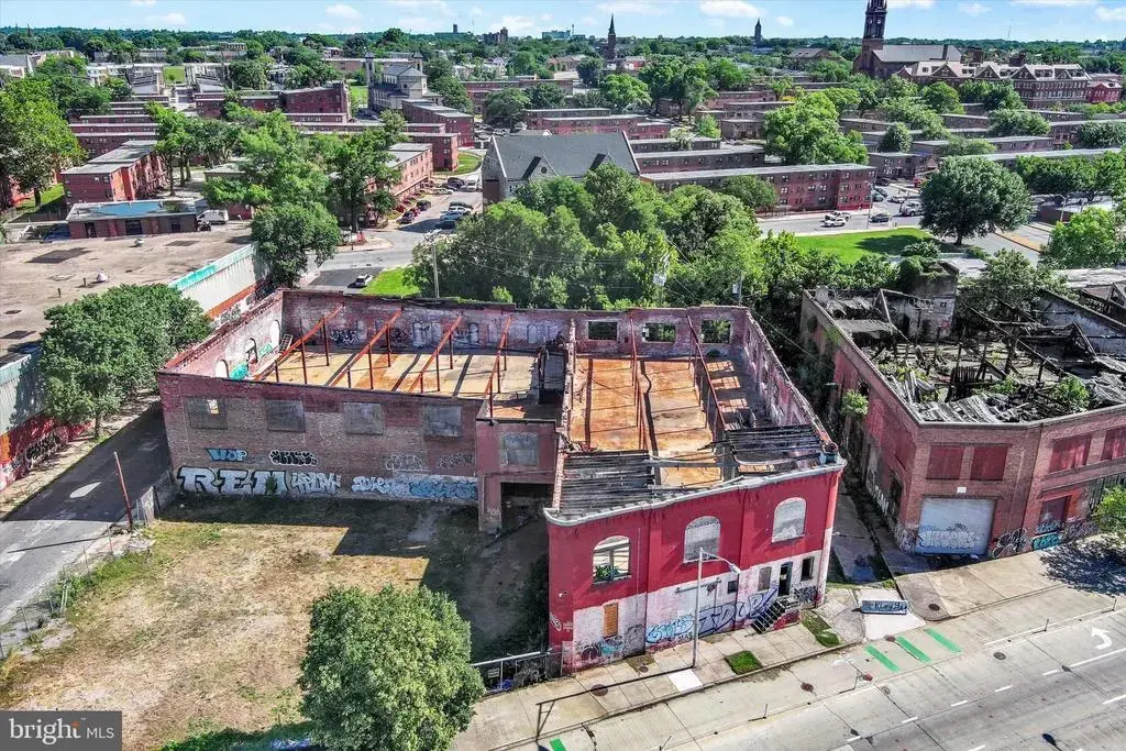 914 E Monument St, BALTIMORE