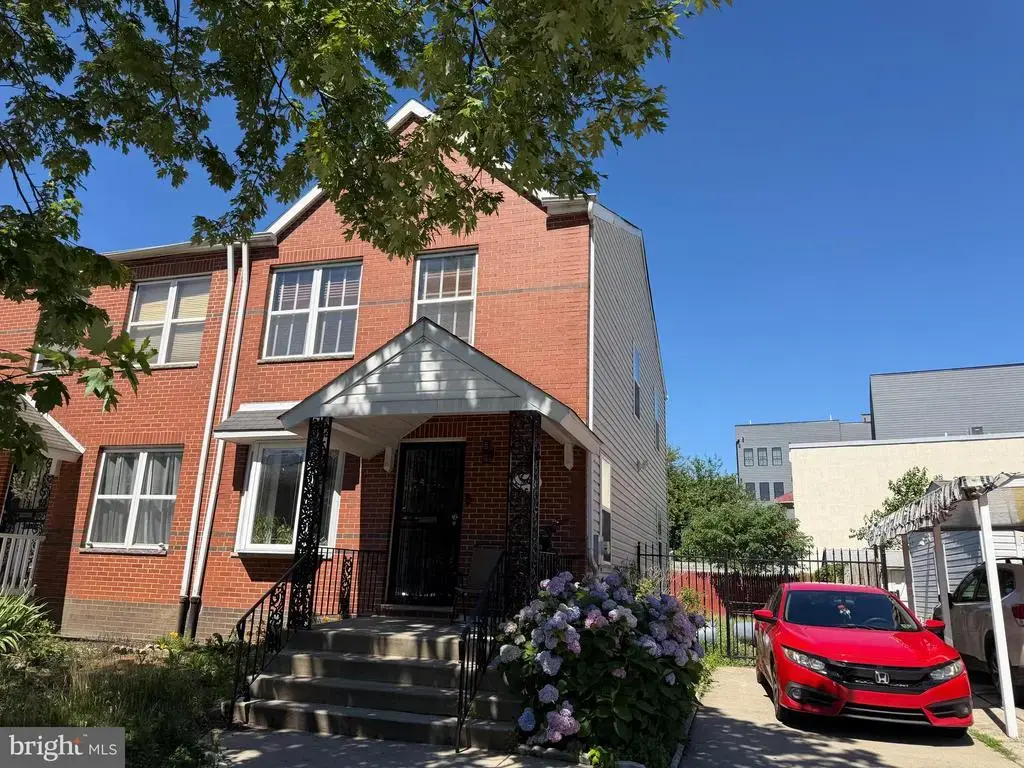810 N Park Ave, PHILADELPHIA