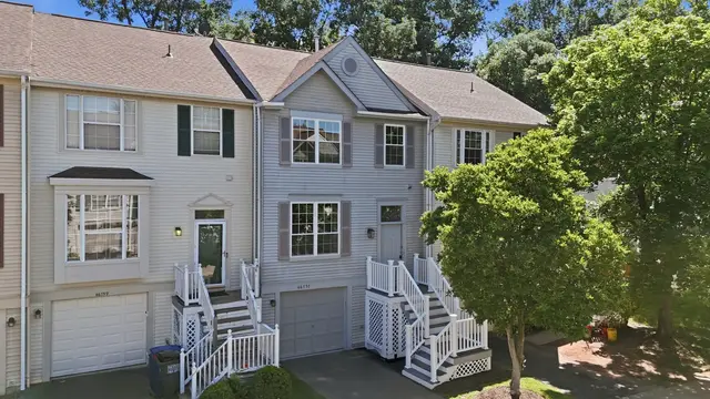 46757 Hobblebush Ter, Sterling